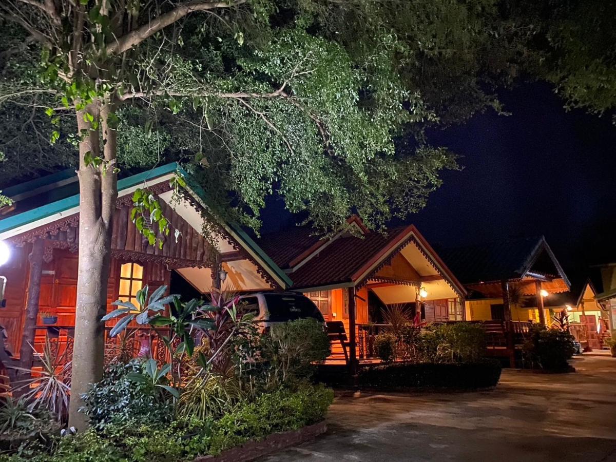 Ruanmai Style Resort 1 Ban Nong Nam Khan Exterior photo
